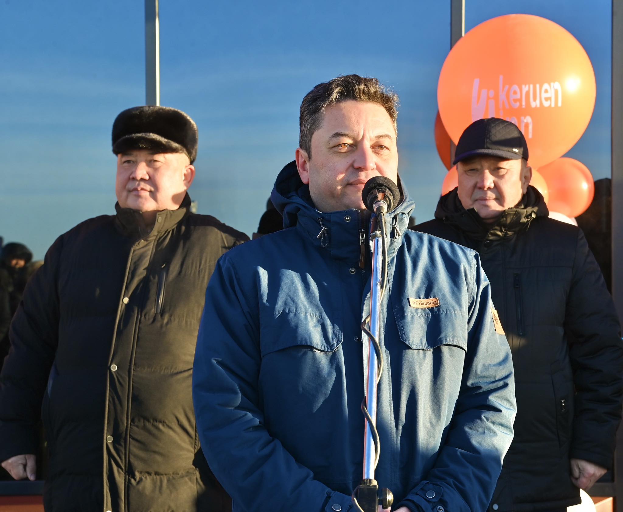 1Аралда жол бойы сервистік қызмет көрсету орталығы ашылды.jpg