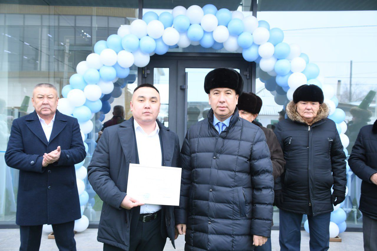 1Қазалыда жаңа жыл қарсаңында сауда үйі ашылды.jpg