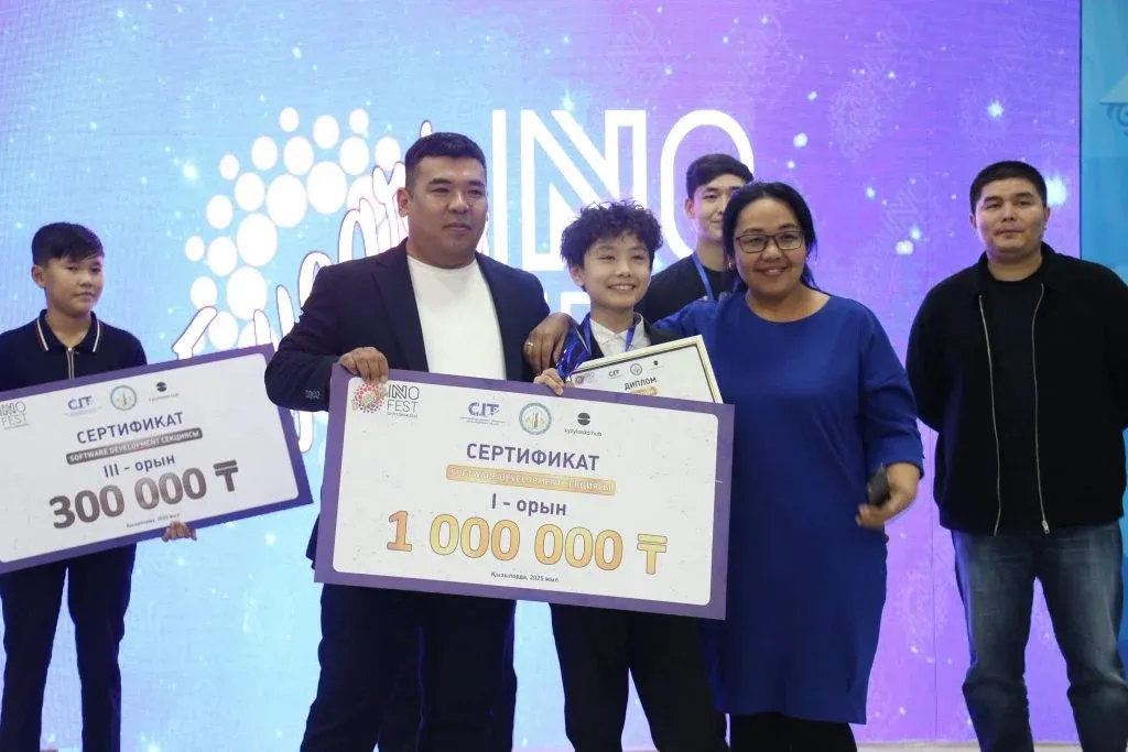 1Қызылордада ауыл оқушысы ұялы телефонға арналған қауіпсіз жүйе ойлап тапты.webp