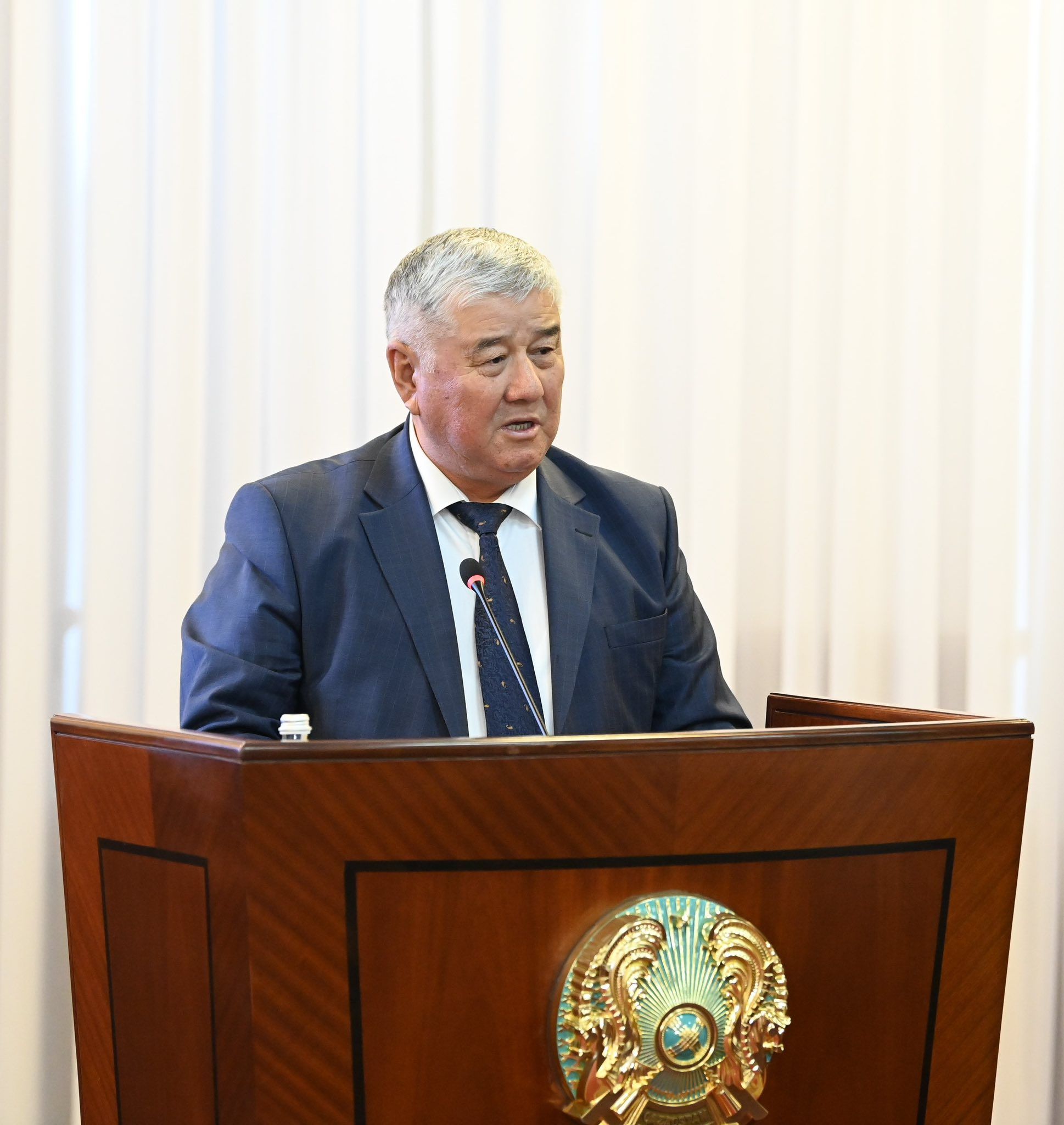 2 Агроэкономика және аграрлық ғылымды дамыту мәселелері талқыланды.jpg
