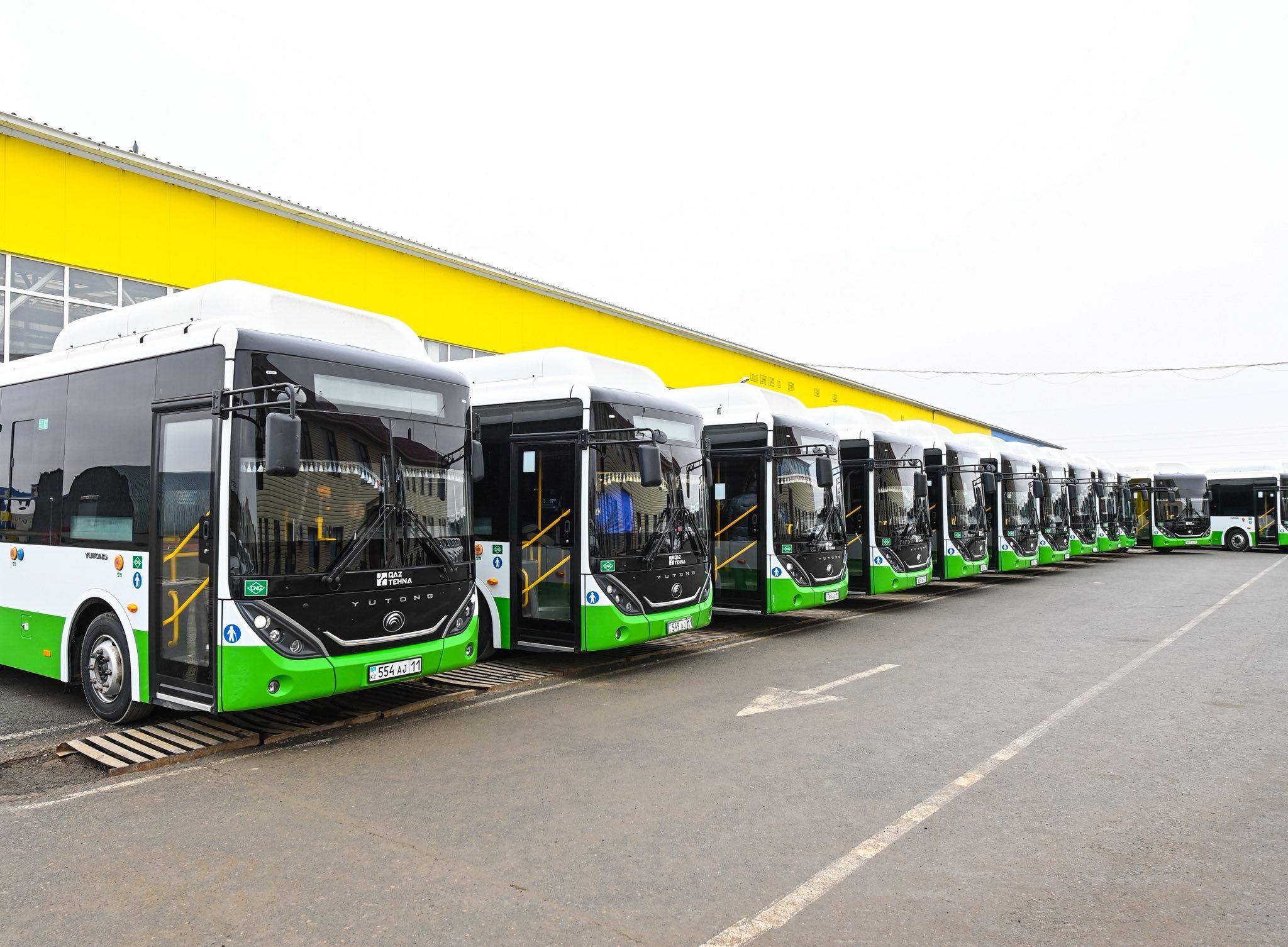 Автобус паркі 2.jpg