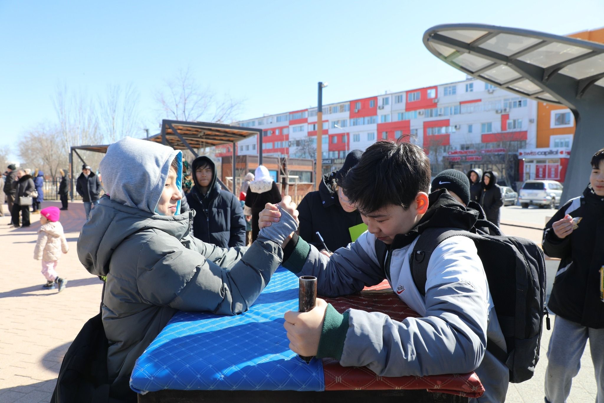 Кызылординцы отметили праздник Амал (Көрісу күні)3.jpg