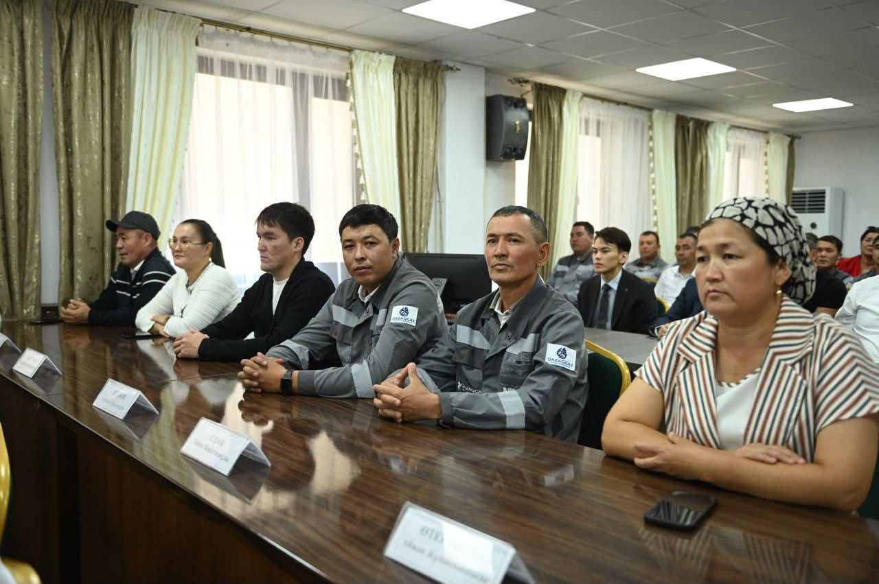 Мұнай-газ саласы 2.jpg
