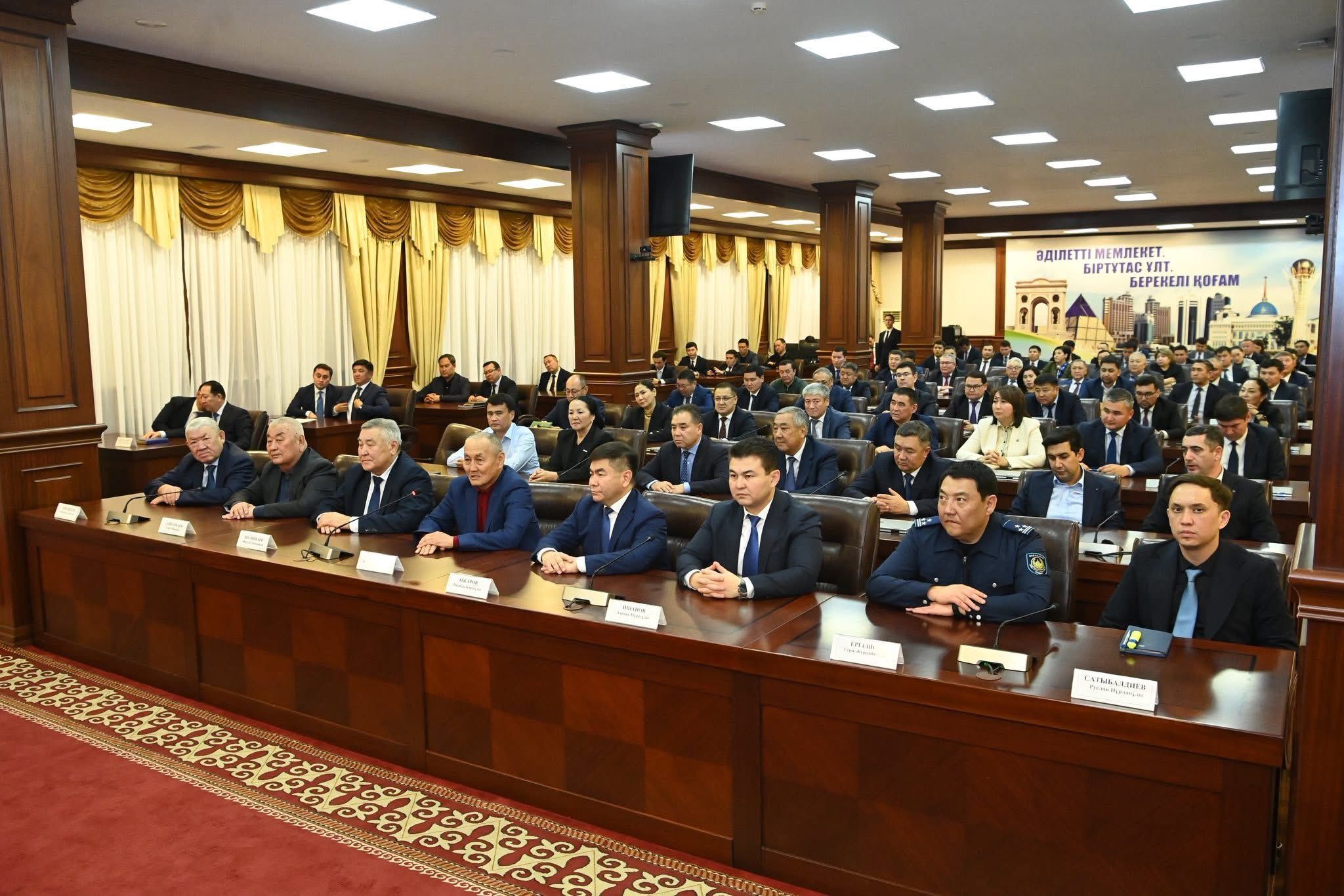 Облыс әкімі есеп беру 2.jpg