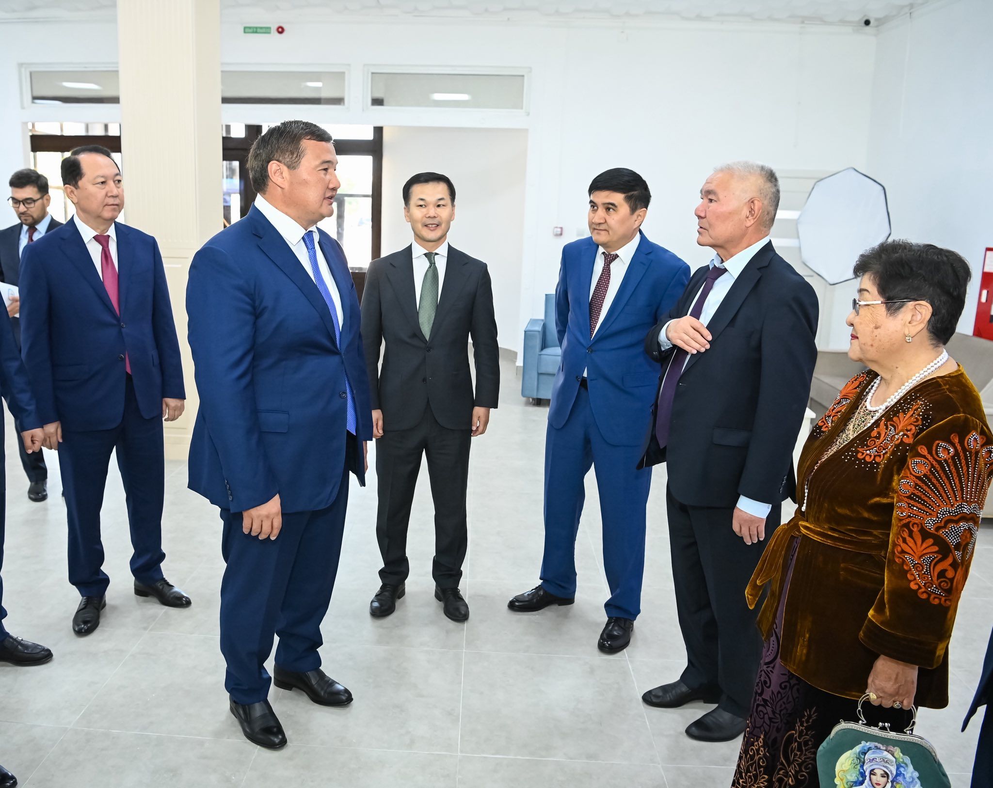 Облыс әкімі облыстық телеарна 2.jpg