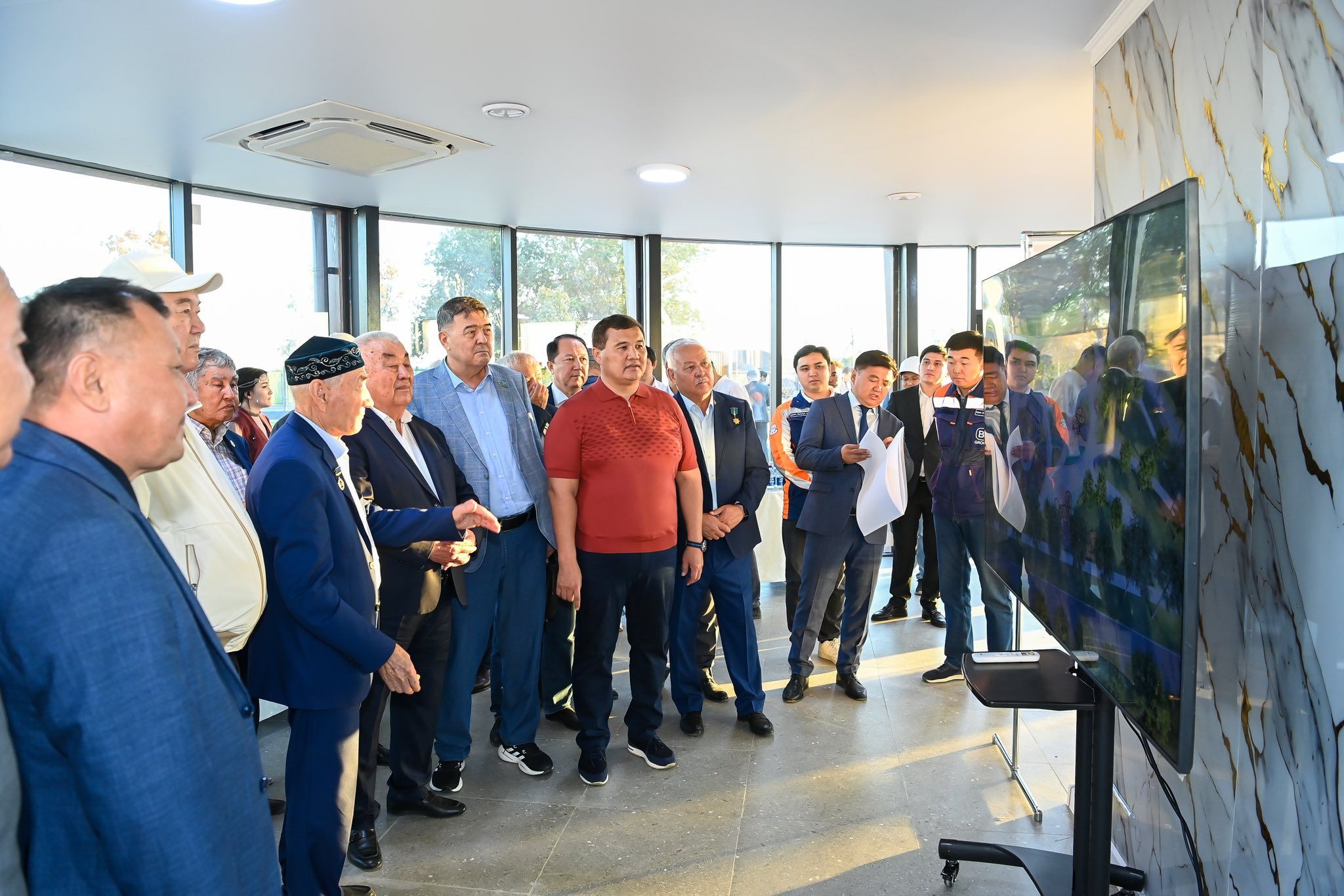 Президент саябағындағы нысандар құрылысы қарқынды.jpg