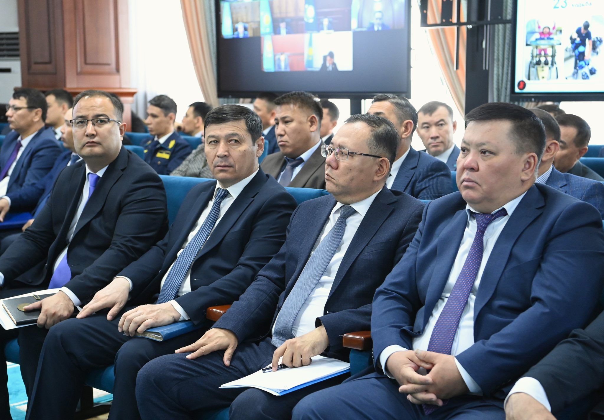 Рассмотрены вопросы реализации инклюзивной политики.jpg