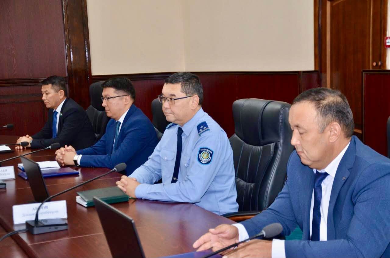 Шиелі ауданы мәжіліс отырысы 4.jpg