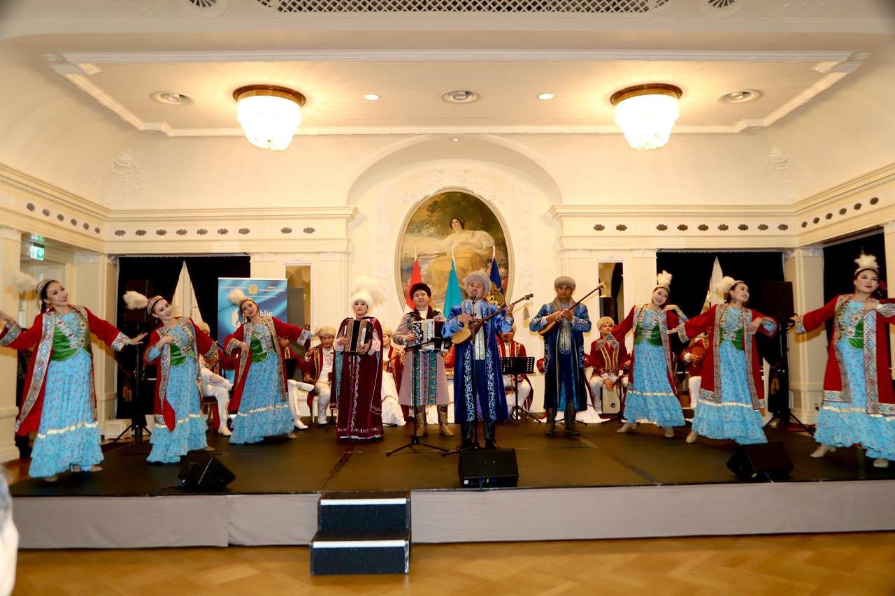 Швейцария Берн қаласы.jpg