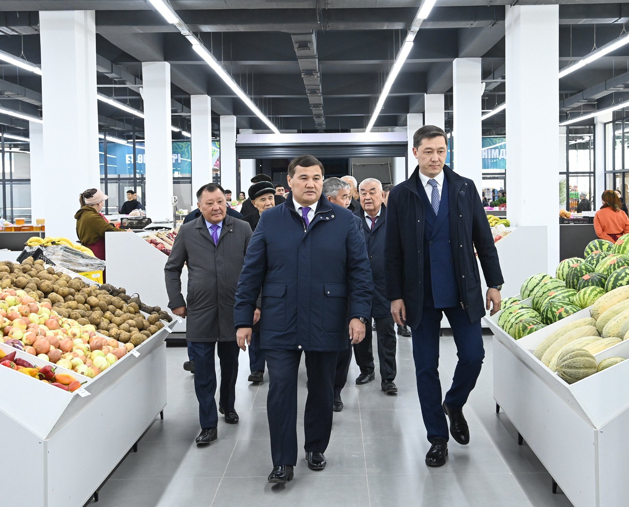 Сол жағалау 4.jpg