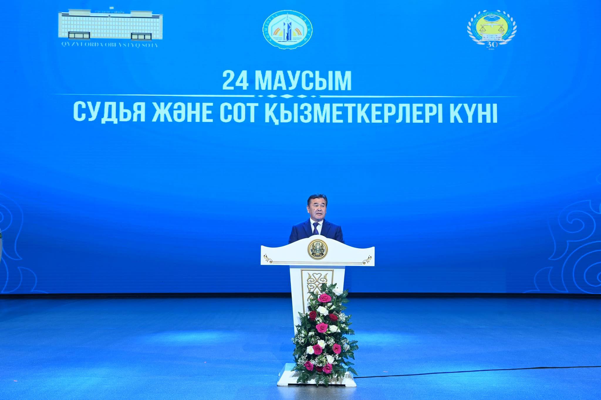 Сот жүйесі қызметкерлері марапат.jpg