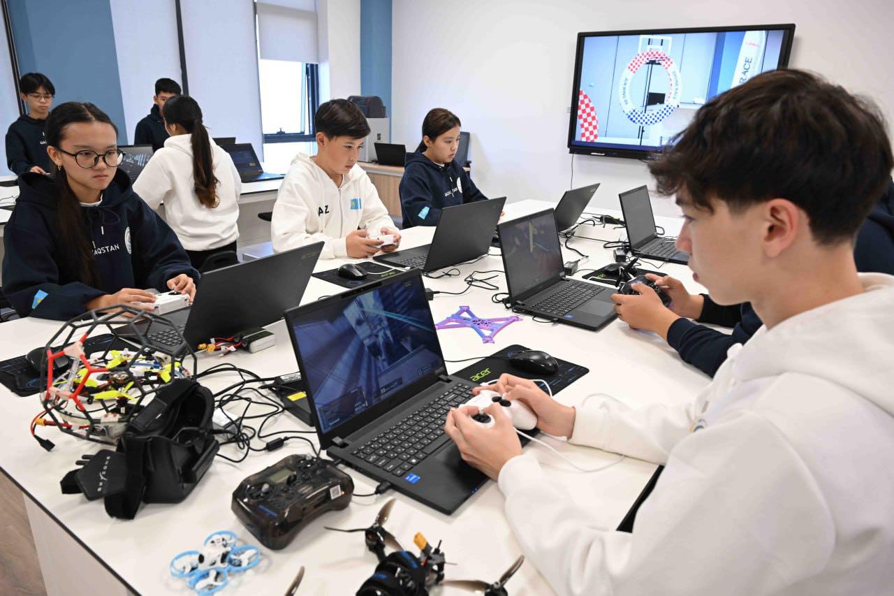 Сыр жұлдыздары 3.jpg