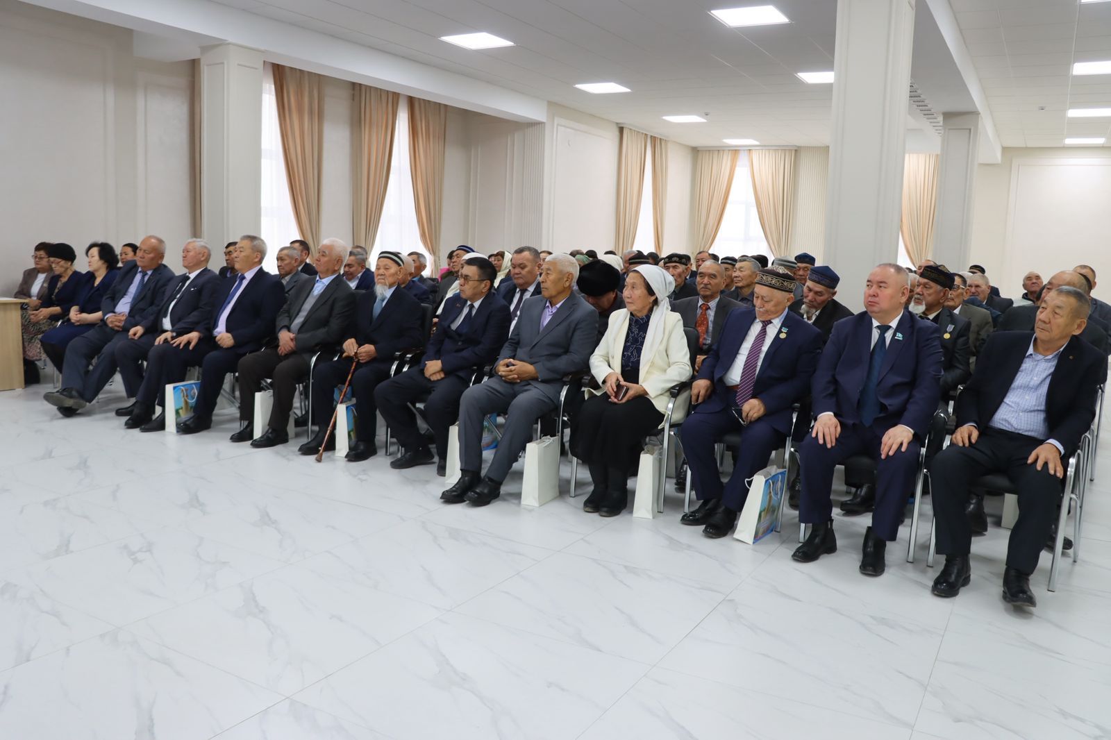 Сырдария ардагерлер конференциясы 2.jpg