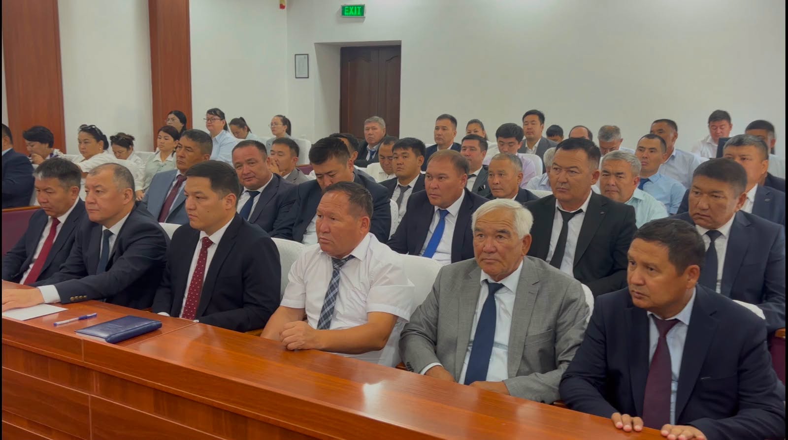 Сырдария ауданы мәжіліс отырысы 2.jpg