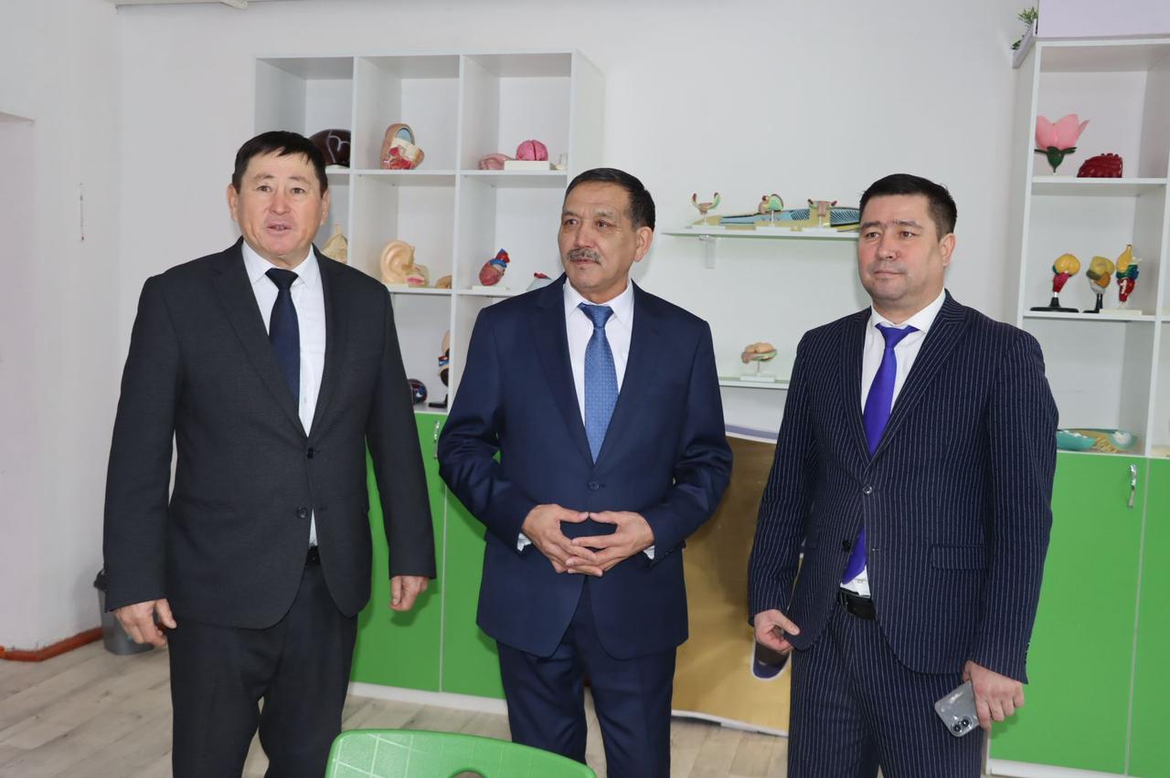 Сырдария мектеп.jpg