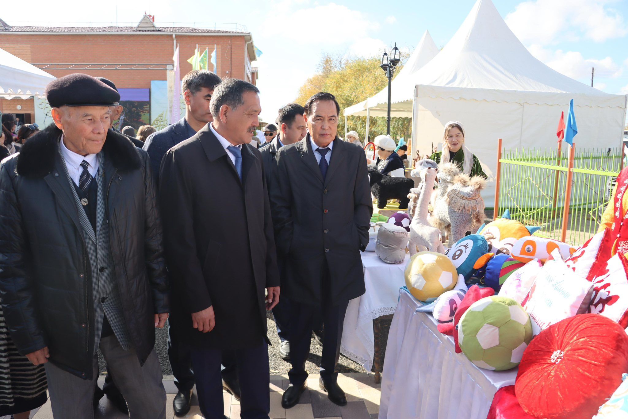 Сырдария мерейтой.jpg