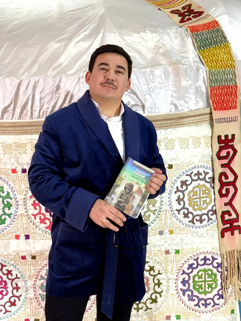 Талғат Меңдібаев.webp