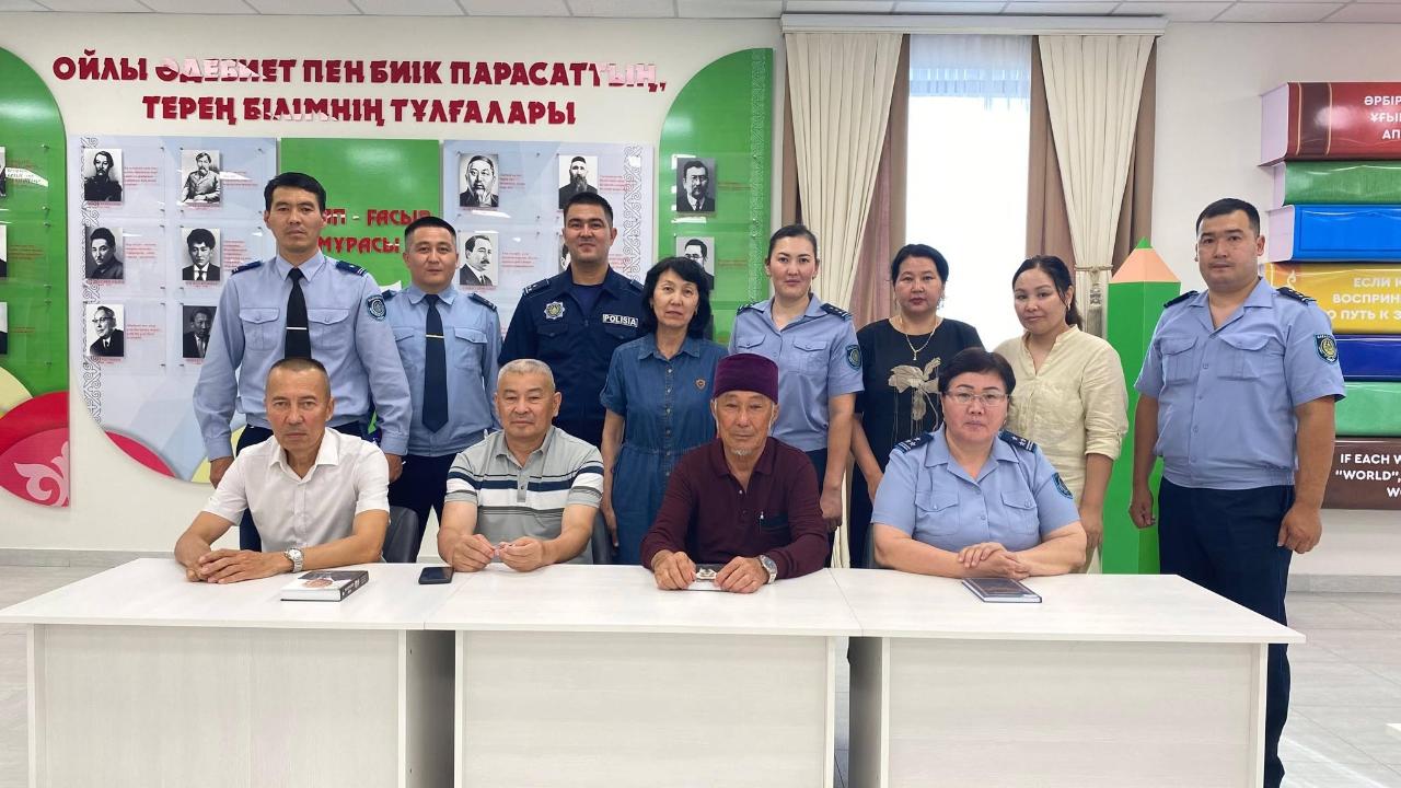 В рамках принципа «Закон и Порядок» состоялось заседание круглого стола.jpg