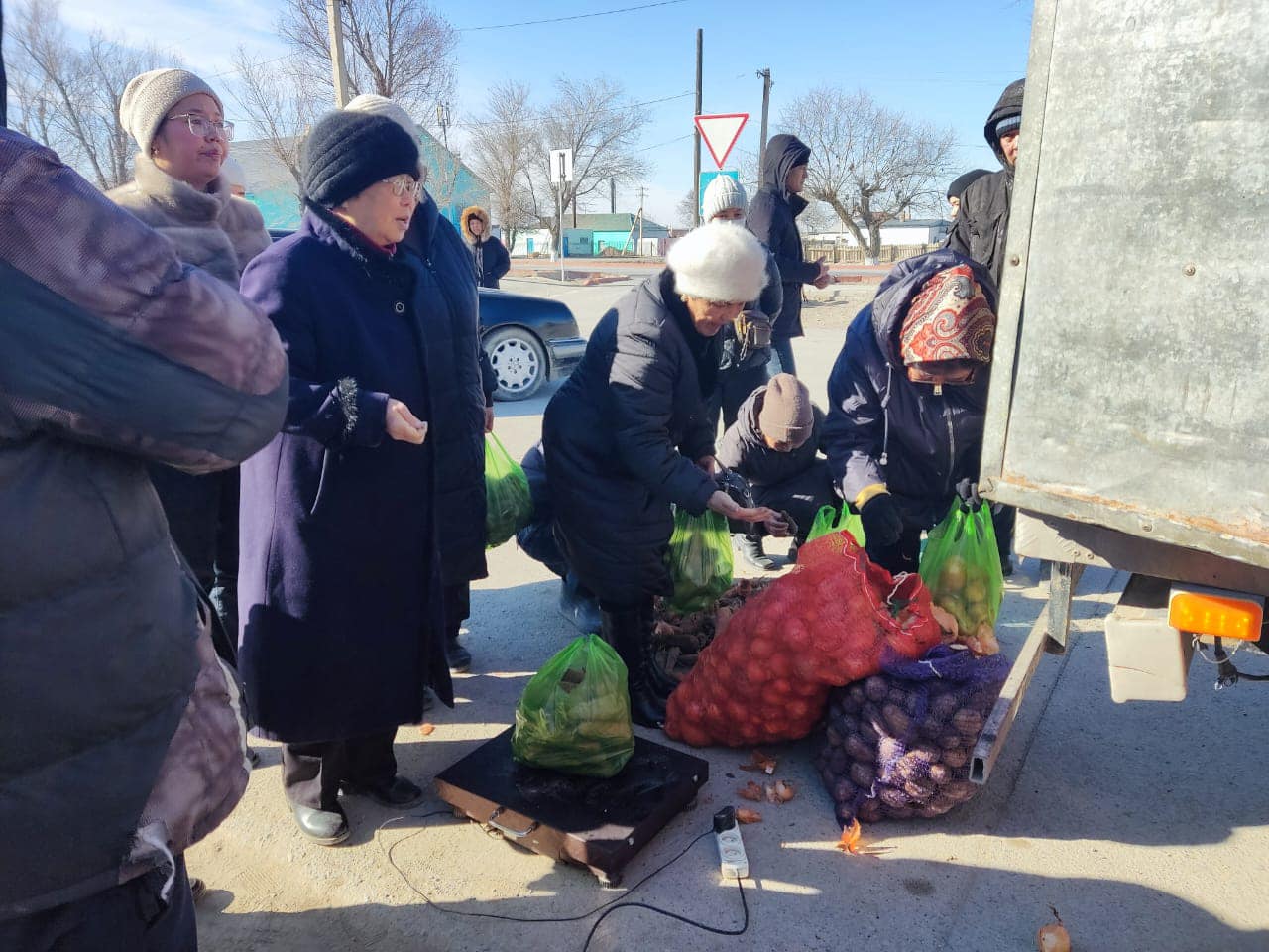 Ярмарка Әлеуметтік керуен прошла в Кызылординской области 1.jpg