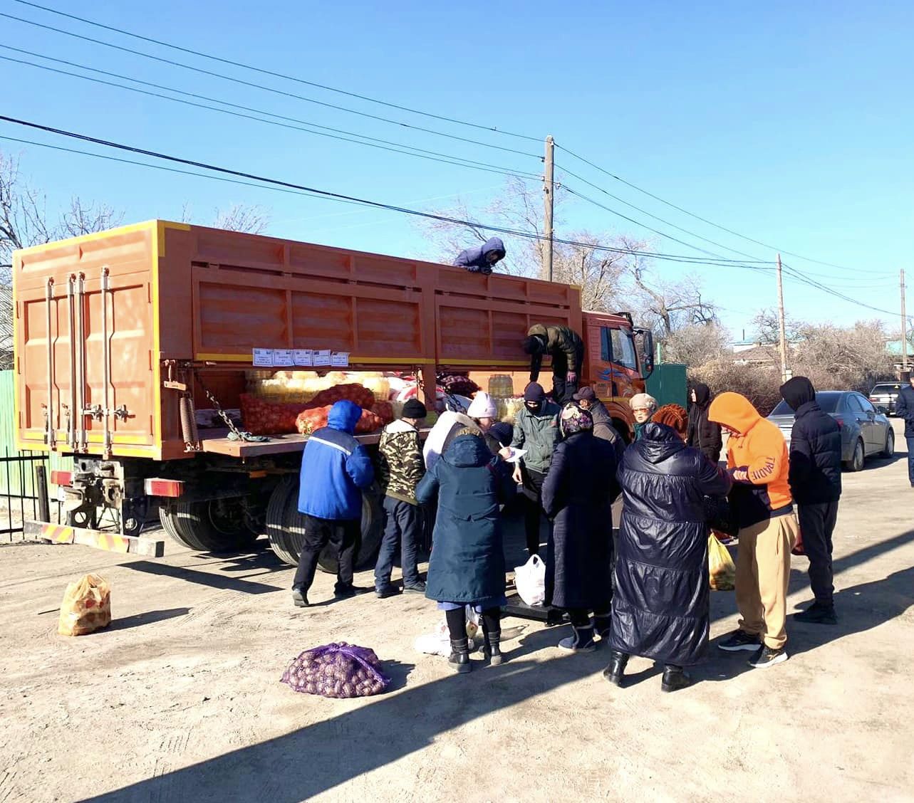 Ярмарка Әлеуметтік керуен прошла в Кызылординской области 2.jpg