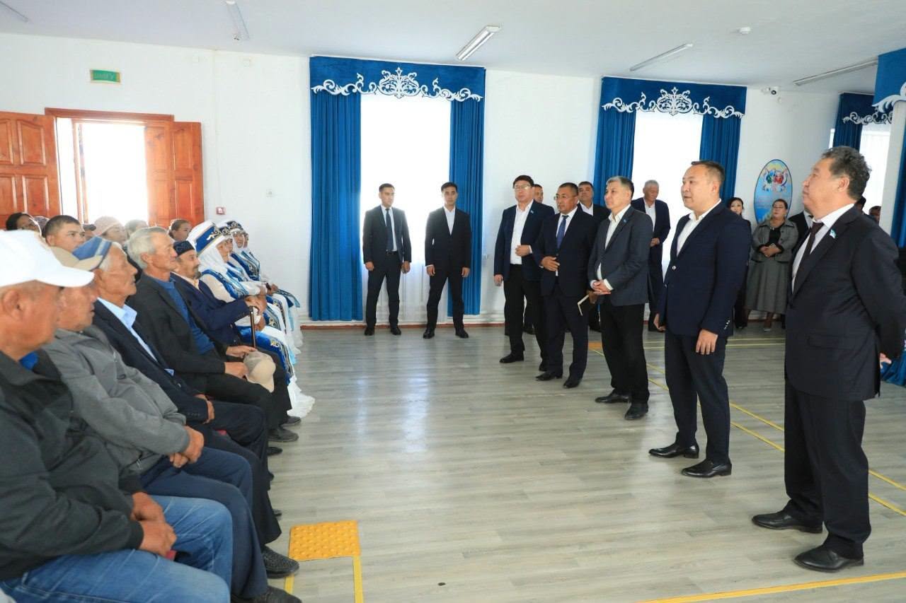 Жалағаш нысандарды аралау, тұрғындармен кездесу 2.jpg