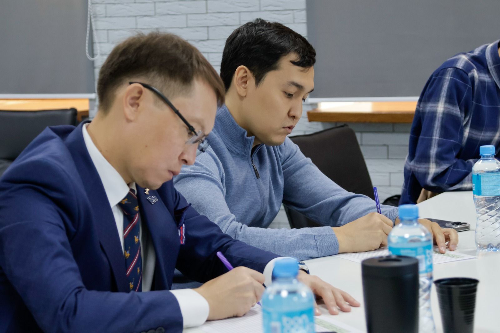 Жас инноваторлар шайқасы2жеңімпаздары белгілі болды.jpg