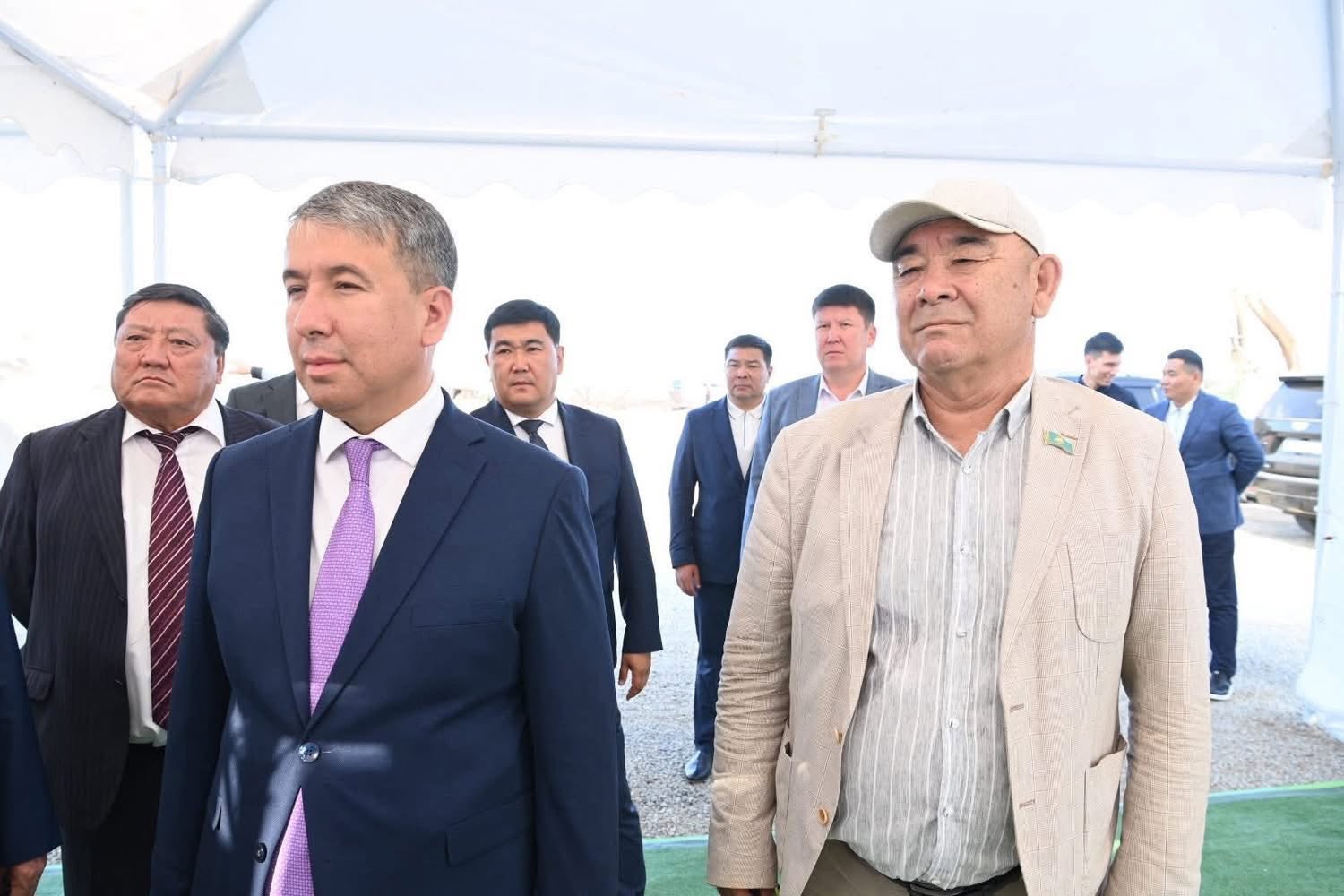 Қарлаң көпірінің құрылысы кезең-кезеңімен жүргізілуде2.jpg
