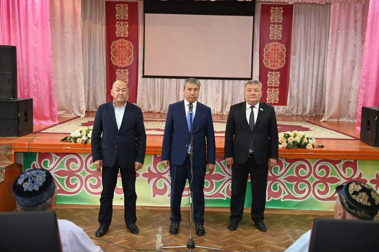Қазалы ауданы тұрғындармен кездесу.jpg