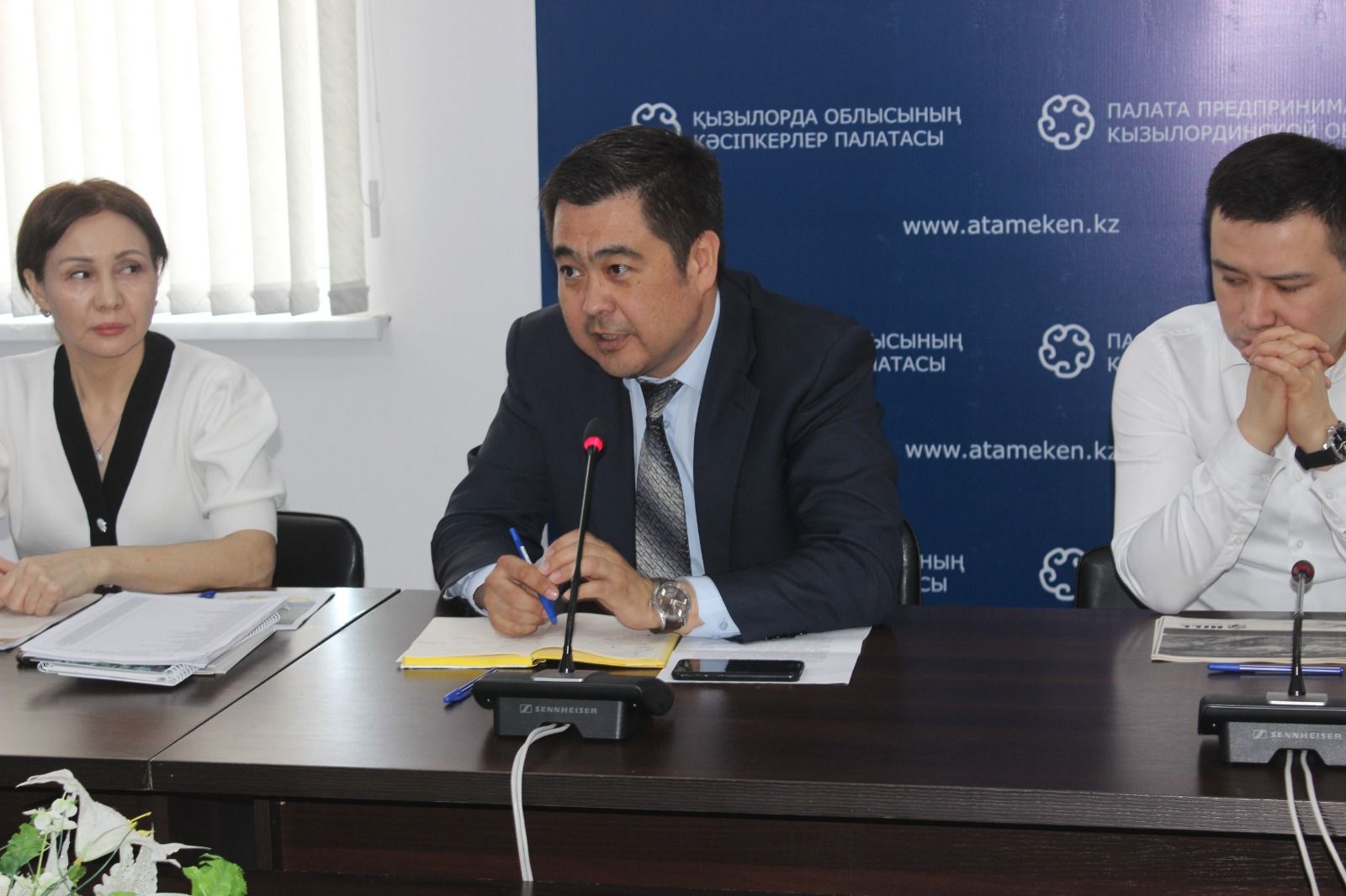 cac16ca4-0aba-4f19-b26e-8baf5f6255d0.jpg