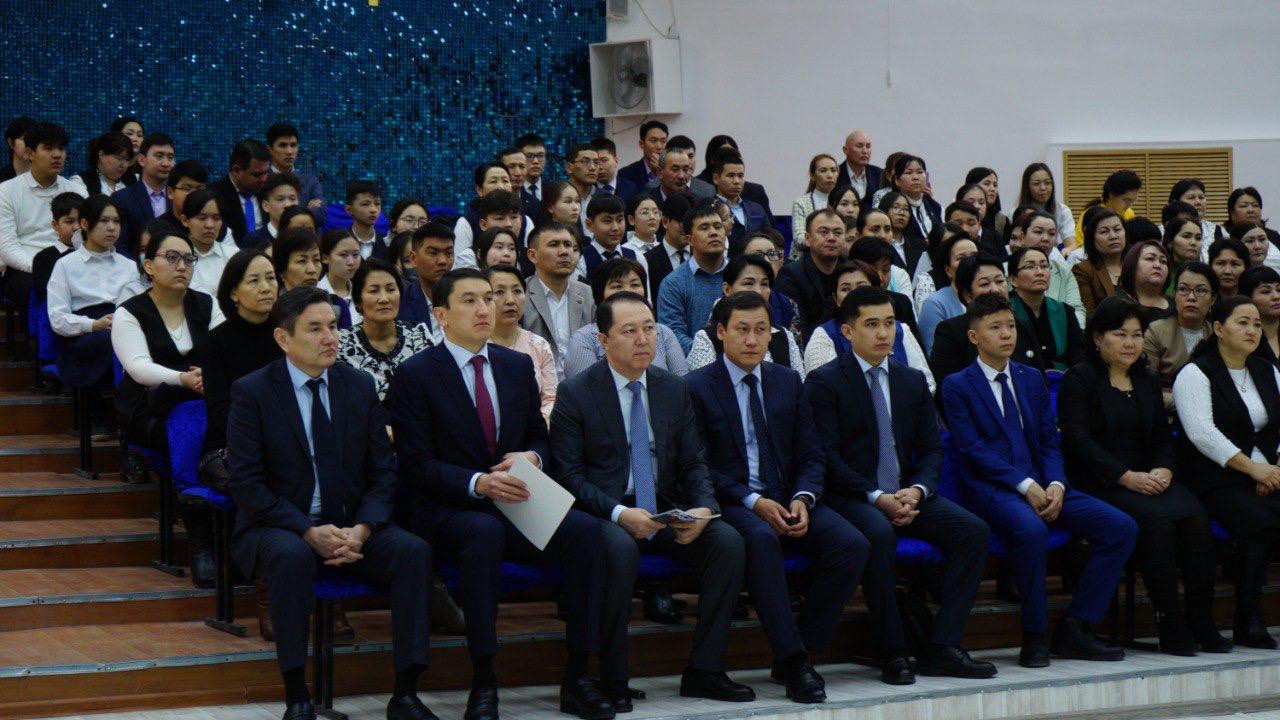 f63ec6ef-06e5-4394-829b-4529719fa255.jpg