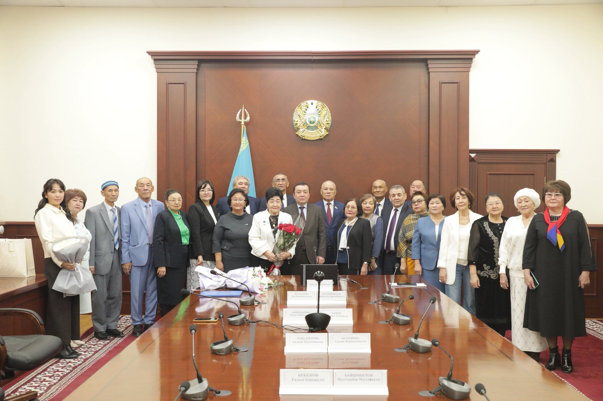 Ұлағатты ұстаз 2.jpg