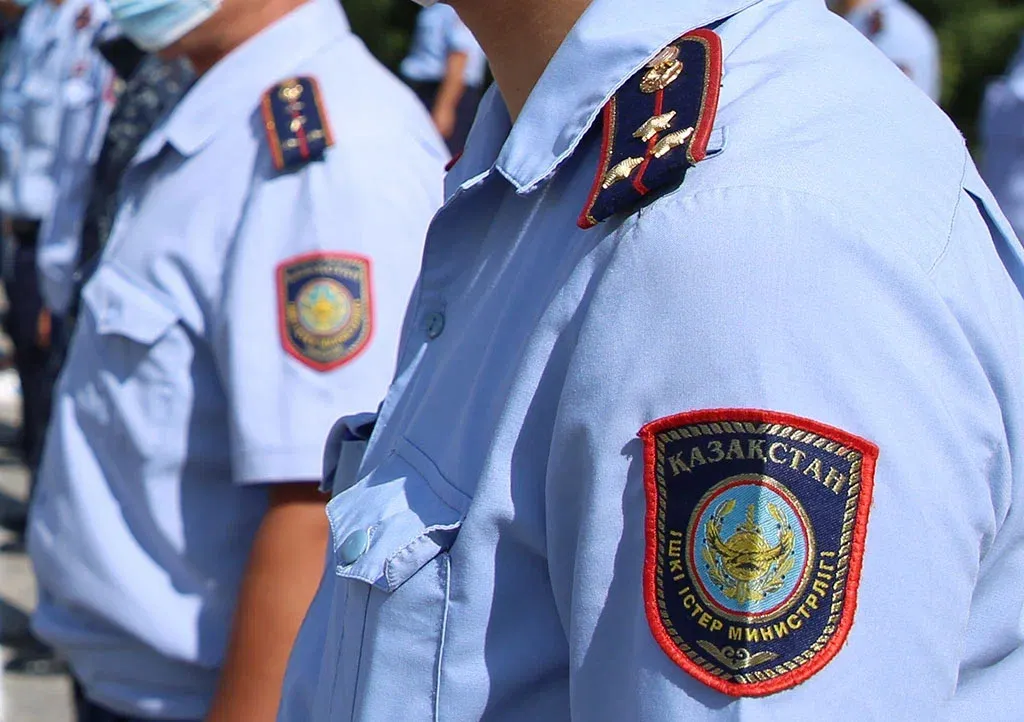 Бай қыздың дачасындағы порно Орыс қожайынының порносын қараңыз